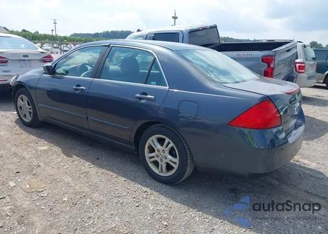 2007 Honda Accord 2.4 Se z USA, uszkodzony, nr VIN 1HGCM553X7A002636